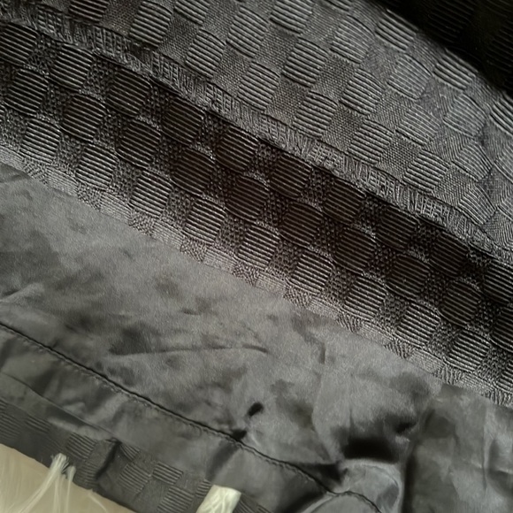 MAGGY LONDON Solid Black Textured Weave Fabric Pencil Skirt, Size 12, EUC. - Picture 3 of 8